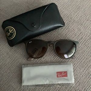 Rayban Erika classic
